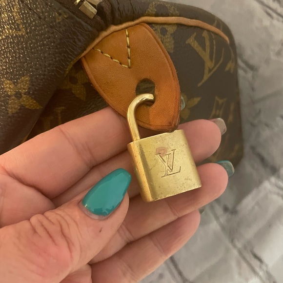 Louis Vuitton Speedy 30 - Picture 3 of 16